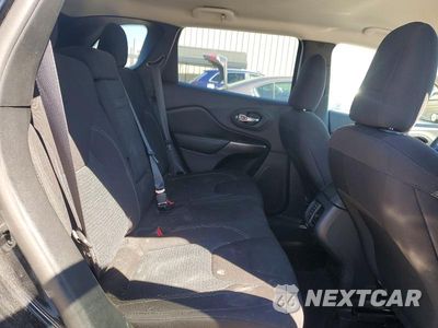 Zdjęcie 11 z 13 samochodu: 2019 JEEP CHEROKEE LATITUDE VIN:1C4PJLCBXKD331478 - miniatura