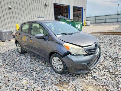 Czwarte zdjęcie samochodu z boku: 2012 TOYOTA YARIS 5-DOOR LE VIN:JTDKTUD32CD521567 - miniatura