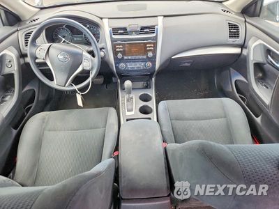 Zdjęcie 8 z 12 samochodu: 2015 NISSAN ALTIMA 2.5 S VIN:1N4AL3AP6FN327786 - miniatura