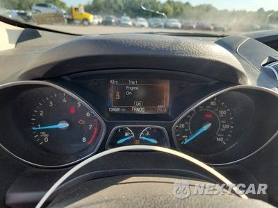 Zdjęcie 9 z 13 samochodu: 2017 FORD ESCAPE SE VIN:1FMCU9GD5HUD99261 - miniatura