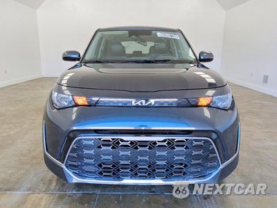 Piąte zdjęcie samochodu w środku: 2025 KIA SOUL GT LINE VIN:KNDJ53AU2S7244624 - miniatura