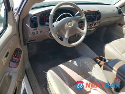 Zdjęcie 8 z 12 samochodu: 2001 TOYOTA TUNDRA ACCESS CAB LIMITED VIN:5TBRT38191S154243 - miniatura