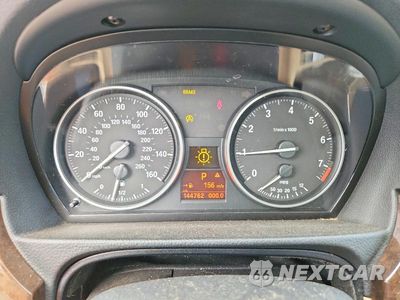 Zdjęcie 9 z 12 samochodu: 2009 BMW 328 XI VIN:WBAPK73549A452336 - miniatura