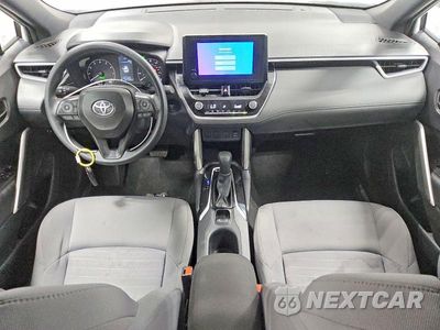 Zdjęcie 8 z 15 samochodu: 2025 TOYOTA COROLLA CROSS HYBRID S VIN:7MUFBABG4SV067498 - miniatura