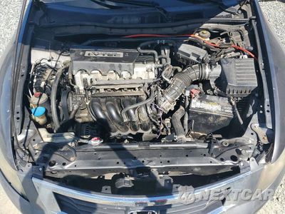 Zdjęcie 11 z 12 samochodu: 2008 HONDA ACCORD EX VIN:JHMCP26708C055517 - miniatura