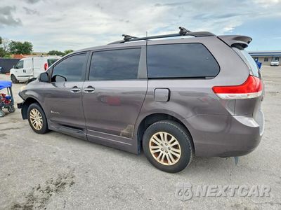 Drugie zdjęcie samochodu z przodu: 2012 TOYOTA SIENNA XLE 8-PASSENGER VIN:5TDYK3DC5CS248605 - miniatura