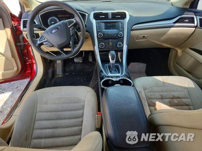 Zdjęcie 8 z 12 samochodu: 2014 FORD FUSION SE VIN:3FA6P0H7XER233159 - miniatura