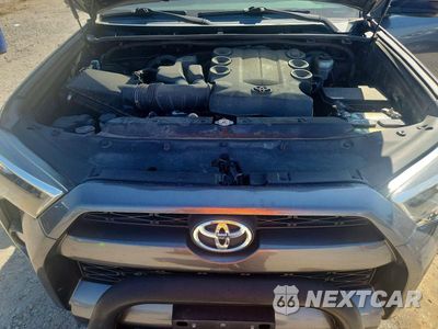 Zdjęcie 12 z 13 samochodu: 2017 TOYOTA 4RUNNER SR5 VIN:JTEZU5JR7H5158867 - miniatura