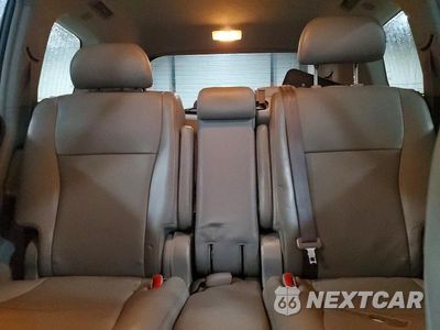 Zdjęcie 10 z 13 samochodu: 2012 TOYOTA HIGHLANDER LIMITED VIN:5TDDK3EH7CS111903 - miniatura