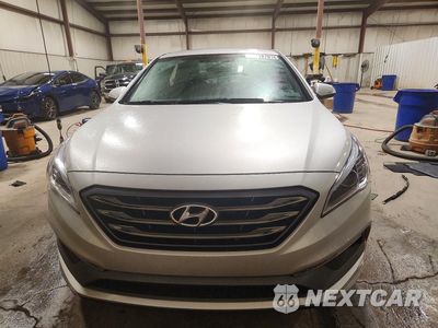 Piąte zdjęcie samochodu w środku: 2017 HYUNDAI SONATA SPORT 2.0T VIN:5NPE34AB8HH564336 - miniatura