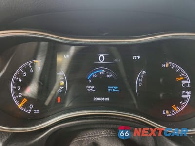 Zdjęcie 9 z 13 samochodu: 2016 JEEP GRAND CHEROKEE LIMITED VIN:1C4RJFBG5GC367390 - miniatura