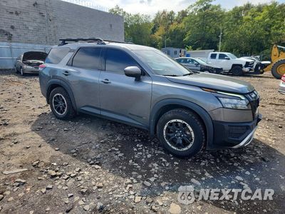 Czwarte zdjęcie samochodu z boku: 2024 NISSAN PATHFINDER ROCK CREEK VIN:5N1DR3BD2RC261999 - miniatura