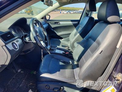 Zdjęcie 7 z 12 samochodu: 2012 VOLKSWAGEN PASSAT SE VIN:1VWBP7A35CC036546 - miniatura