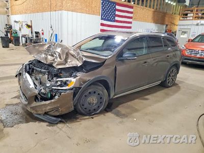 2017 VOLVO V60 CROSS COUNTRY PREMIER YV440MWK5H1024413 - główne zdjęcie licytacji z USA - miniatura