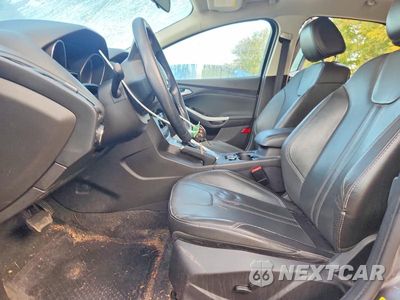 Zdjęcie 7 z 12 samochodu: 2014 FORD FOCUS VIN:1FADP3K27EL201600 - miniatura