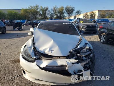 Piąte zdjęcie samochodu w środku: 2018 TESLA MODEL 3 VIN:5YJ3E1EB9JF084286 - miniatura