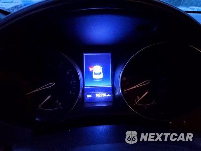 Zdjęcie 9 z 13 samochodu: 2019 TOYOTA C-HR XLE VIN:NMTKHMBX3KR078449 - miniatura