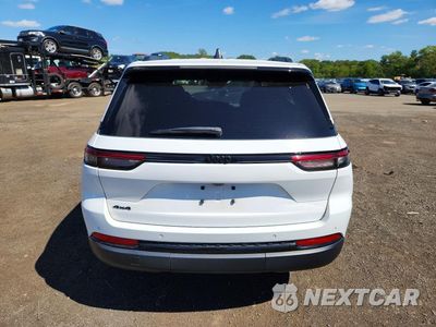 Zdjęcie 6 z 13 samochodu: 2023 JEEP GRAND CHEROKEE LAREDO VIN:1C4RJHAG8PC505453 - miniatura