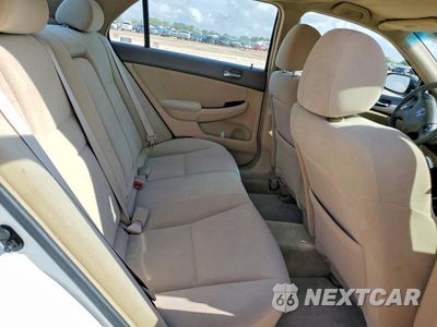 Zdjęcie 10 z 12 samochodu: 2007 HONDA ACCORD SE VIN:1HGCM56307A137123 - miniatura
