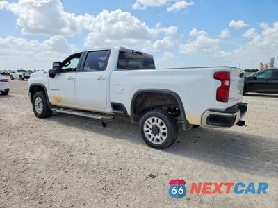 Drugie zdjęcie samochodu z przodu: 2022 CHEVROLET SILVERADO K2500 HEAVY DUTY LT VIN:1GC1YNEY7NF245052 - miniatura