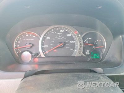 Zdjęcie 9 z 13 samochodu: 2004 HONDA PILOT EXL VIN:2HKYF18634H555789 - miniatura