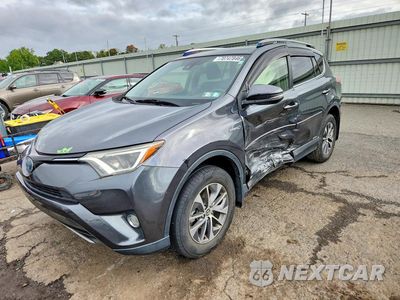 2017 TOYOTA RAV4 HYBRID XLE JTMRJREV1HD144559 - główne zdjęcie licytacji z USA - miniatura