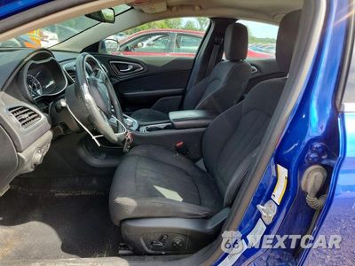 Zdjęcie 7 z 12 samochodu: 2015 CHRYSLER 200 LIMITED VIN:1C3CCCAB8FN618303 - miniatura