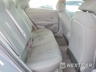Zdjęcie 10 z 13 samochodu: 2023 HYUNDAI ELANTRA SEL VIN:KMHLM4AG7PU436380 - miniatura
