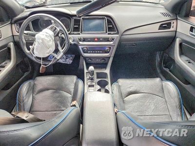 Zdjęcie 8 z 13 samochodu: 2018 HYUNDAI SONATA LIMITED 2.0T VIN:5NPE34AB5JH631674 - miniatura