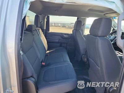Zdjęcie 10 z 13 samochodu: 2022 CHEVROLET SILVERADO K3500 LT VIN:1GC4YTEY5NF269853 - miniatura