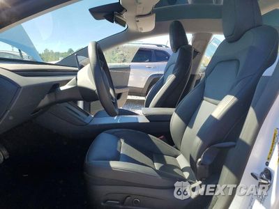 Zdjęcie 7 z 12 samochodu: 2025 TESLA MODEL 3 VIN:5YJ3E1EB7SF060795 - miniatura