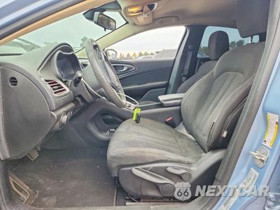Zdjęcie 7 z 12 samochodu: 2015 CHRYSLER 200 LIMITED VIN:1C3CCCAB9FN689686 - miniatura