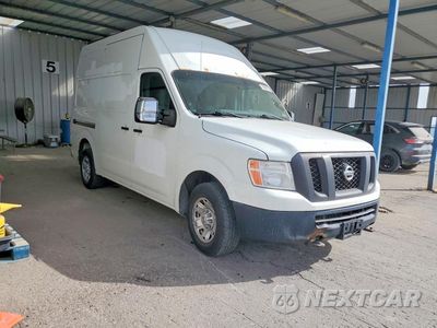 Czwarte zdjęcie samochodu z boku: 2014 NISSAN NV 2500 HD S VIN:1N6AF0LY5EN109629 - miniatura