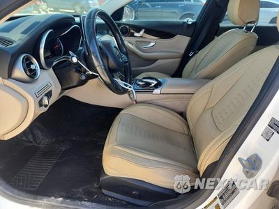 Zdjęcie 7 z 12 samochodu: 2015 MERCEDES-BENZ C 300 VIN:55SWF4JBXFU052759 - miniatura