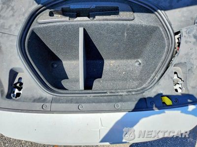 Zdjęcie 11 z 12 samochodu: 2023 POLESTAR 2 VIN:YSMEG3KA4PL125329 - miniatura