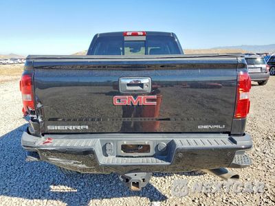 Zdjęcie 6 z 12 samochodu: 2015 GMC SIERRA K2500 DENALI VIN:1GT120E8XFF519897 - miniatura