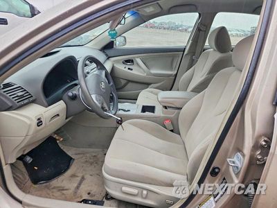 Zdjęcie 7 z 12 samochodu: 2007 TOYOTA CAMRY LE VIN:4T1BE46K67U575793 - miniatura