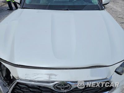 Zdjęcie 12 z 13 samochodu: 2022 TOYOTA HIGHLANDER PLATINUM VIN:5TDFZRBH9NS173494 - miniatura