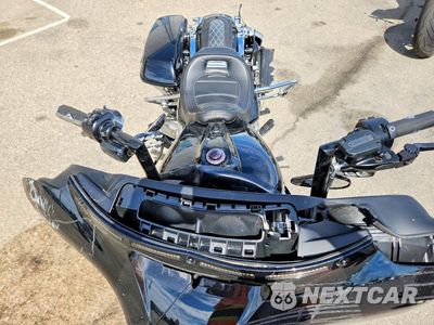 Piąte zdjęcie samochodu w środku: 2020 HARLEY-DAVIDSON FLHX VIN:1HD1KBC28LB675335 - miniatura