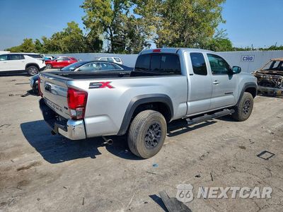 Trzecie zdjęcie samochodu z tyłu: 2023 TOYOTA TACOMA SR5 V6 VIN:3TYSZ5AN6PT145593 - miniatura