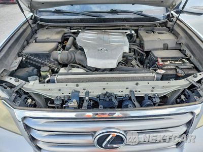 Zdjęcie 12 z 13 samochodu: 2012 LEXUS GX 460 VIN:JTJBM7FX3C5043813 - miniatura