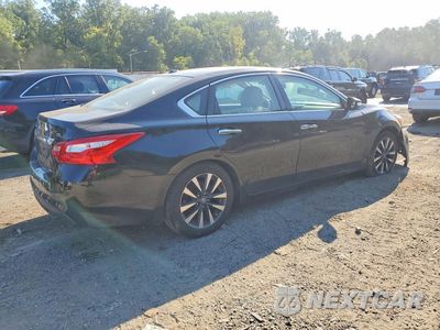 Trzecie zdjęcie samochodu z tyłu: 2016 NISSAN ALTIMA 2.5 SL VIN:1N4AL3AP0GC246554 - miniatura