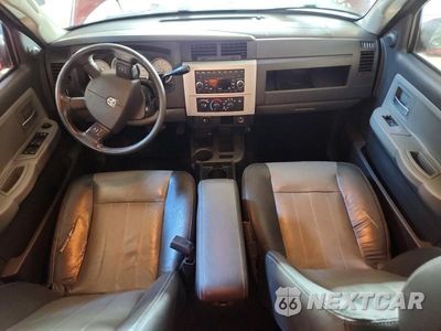 Zdjęcie 8 z 12 samochodu: 2008 DODGE DAKOTA QUAD LARAMIE VIN:1D7HW58N28S602516 - miniatura