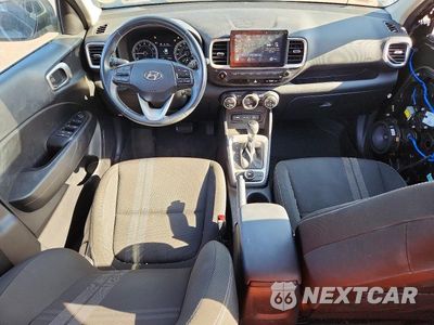 Zdjęcie 8 z 13 samochodu: 2022 HYUNDAI VENUE SEL VIN:KMHRC8A35NU161977 - miniatura
