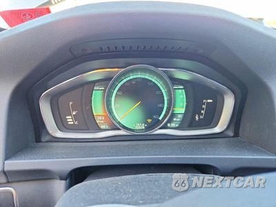 Zdjęcie 9 z 13 samochodu: 2015 VOLVO V60 PLATINUM VIN:YV1612SD5F1190006 - miniatura
