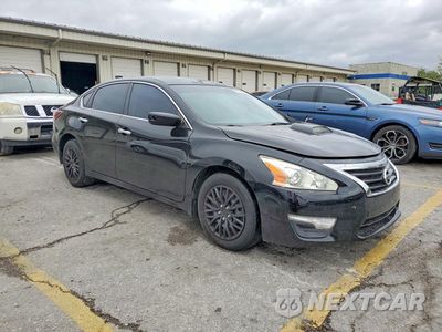 Czwarte zdjęcie samochodu z boku: 2015 NISSAN ALTIMA 2.5 S VIN:1N4AL3AP5FC234866 - miniatura