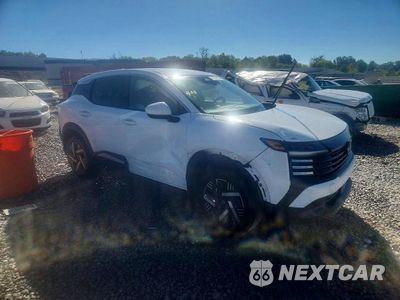 Czwarte zdjęcie samochodu z boku: 2025 NISSAN KICKS SV VIN:3N8AP6CA5SL409354 - miniatura