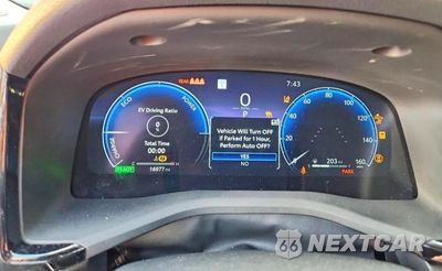 Zdjęcie 9 z 13 samochodu: 2025 TOYOTA CAMRY XLE VIN:4T1DAACK6SU532605 - miniatura