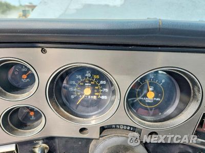 Zdjęcie 9 z 12 samochodu: 1984 GMC C1500 VIN:1GTDC14H7ES529293 - miniatura