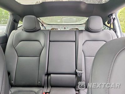 Zdjęcie 10 z 14 samochodu: 2026 TESLA MODEL Y VIN:7SAYGAEE8TF678304 - miniatura
